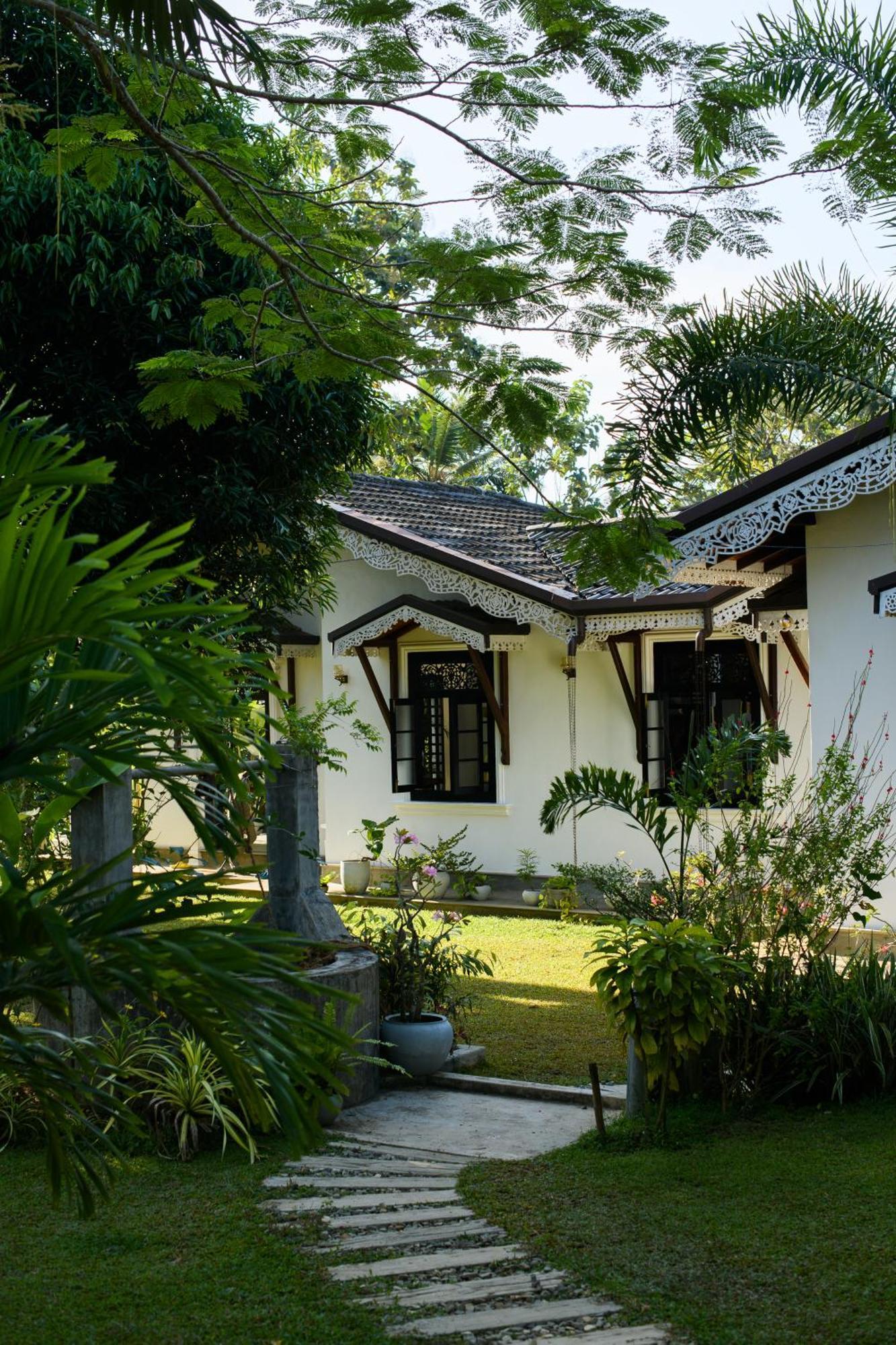 Roots Retreat Hotel Unawatuna Exterior foto